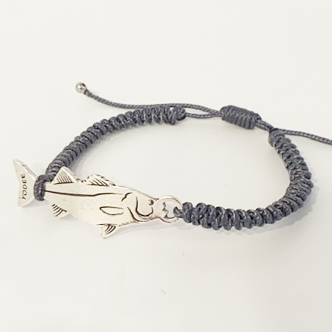 Bracelet Cordon Tressé Gris avec une Loup Argenté