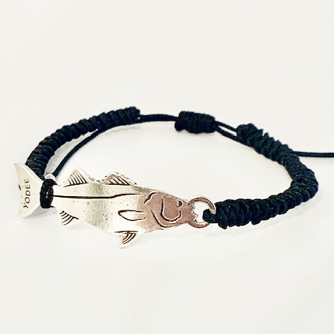 Bracelet Cordon Tressé Noir avec une Loup Argenté